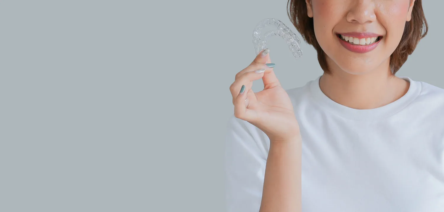 Aparat nakładkowy Invisalign Warszawa